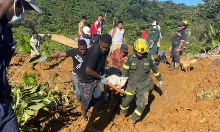 Video alud en Colombia dejó al menos 34 muertos en su mayoría niños