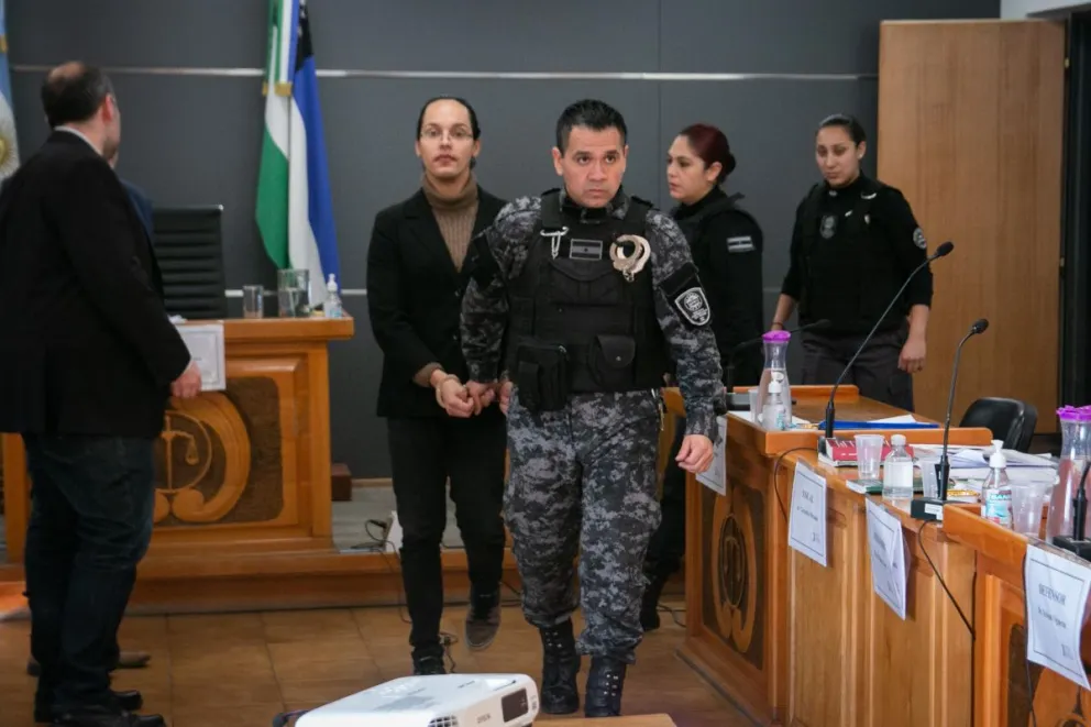 Según peritaje los disparos fueron a poco más de un metro de distancia