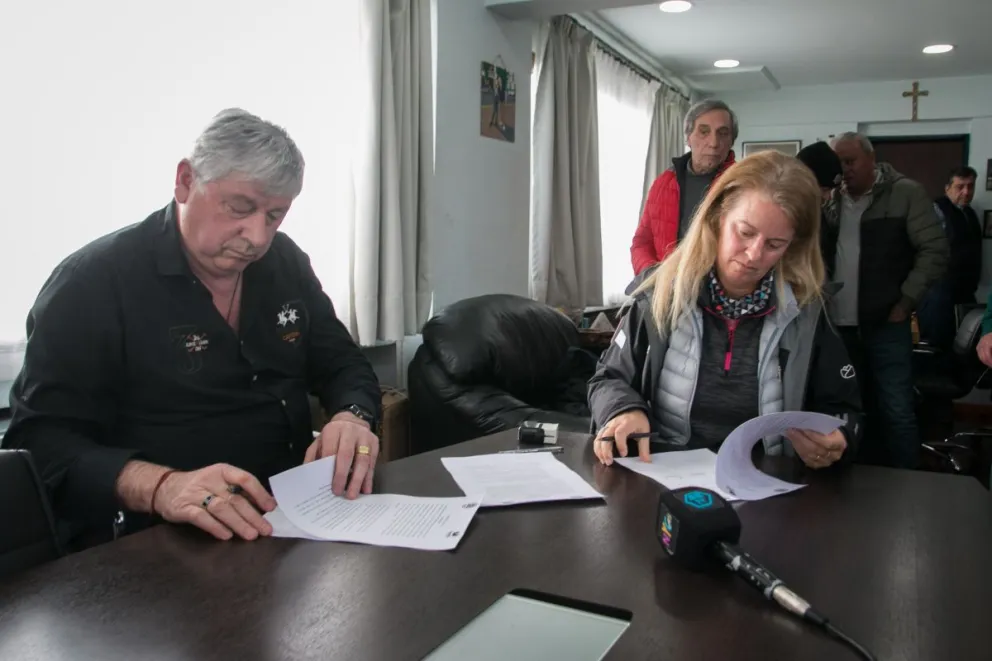 Trabajadores de la montaña cobrarán salarios de hasta 500 mil pesos