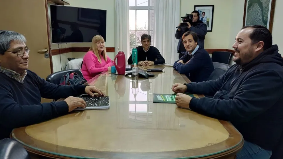Al igual que a los docentes, el Gobierno de la Provincia ofreció a ATE aumento del 23%