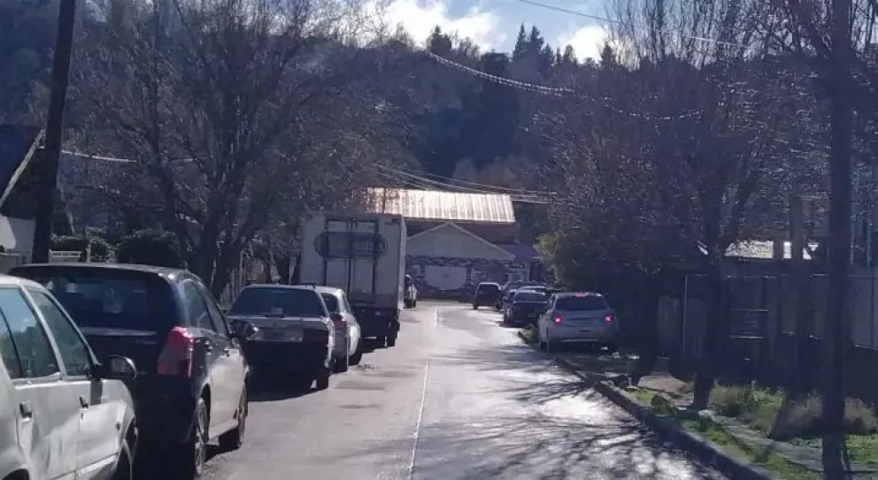 Ladrones se alzaron con 5 mil dólares y dos cajas fuertes de una oficina