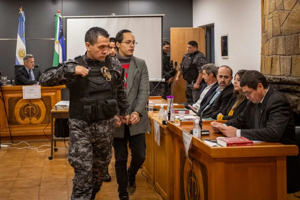 Alves Ferreira culpable de homicidio agravado por alevosía y el uso de arma de fuego