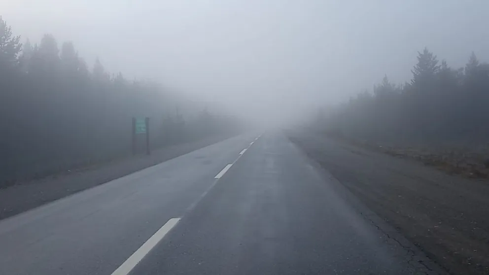 Bancos de neblina dificultan la visibilidad entre Bariloche y El Bolsón
