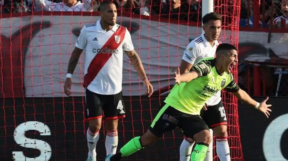 ¡Que “Guapo”! Barracas le ganó a River y alarga la definición del campeonato