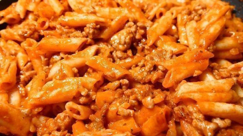 Prepara unos sabrosos macarrones con carne picada en solo 30 minutos