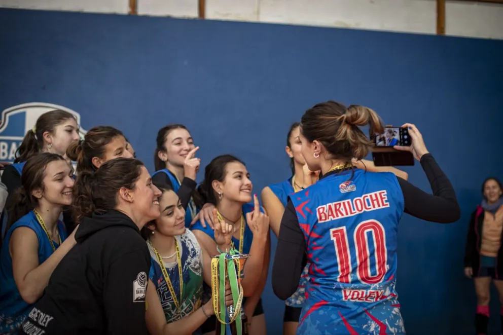 La Liga de Menores de Bariloche consagró a las campeonas de la primera etapa