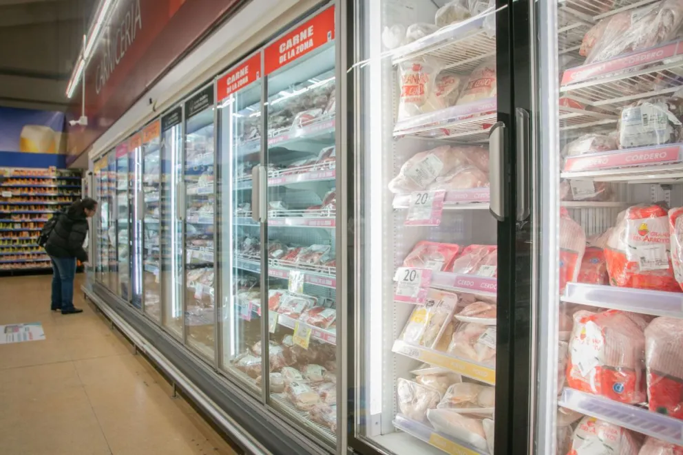 Condena a supermercado por “conducta desaprensiva” para dar una solución