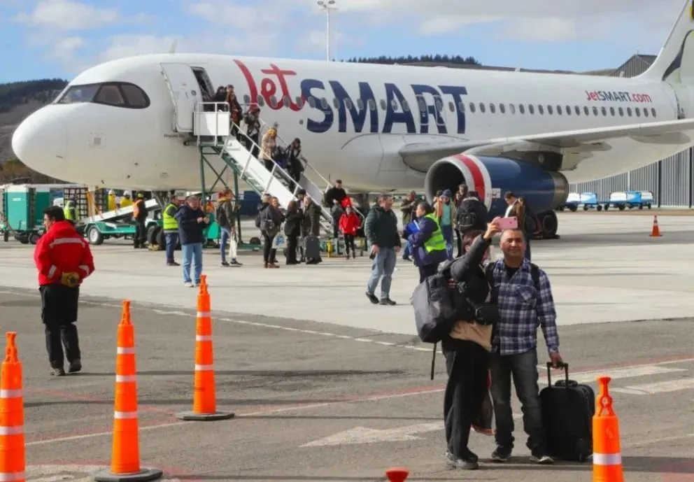 San Martín recibió el primer vuelo de una empresa de bajo costo