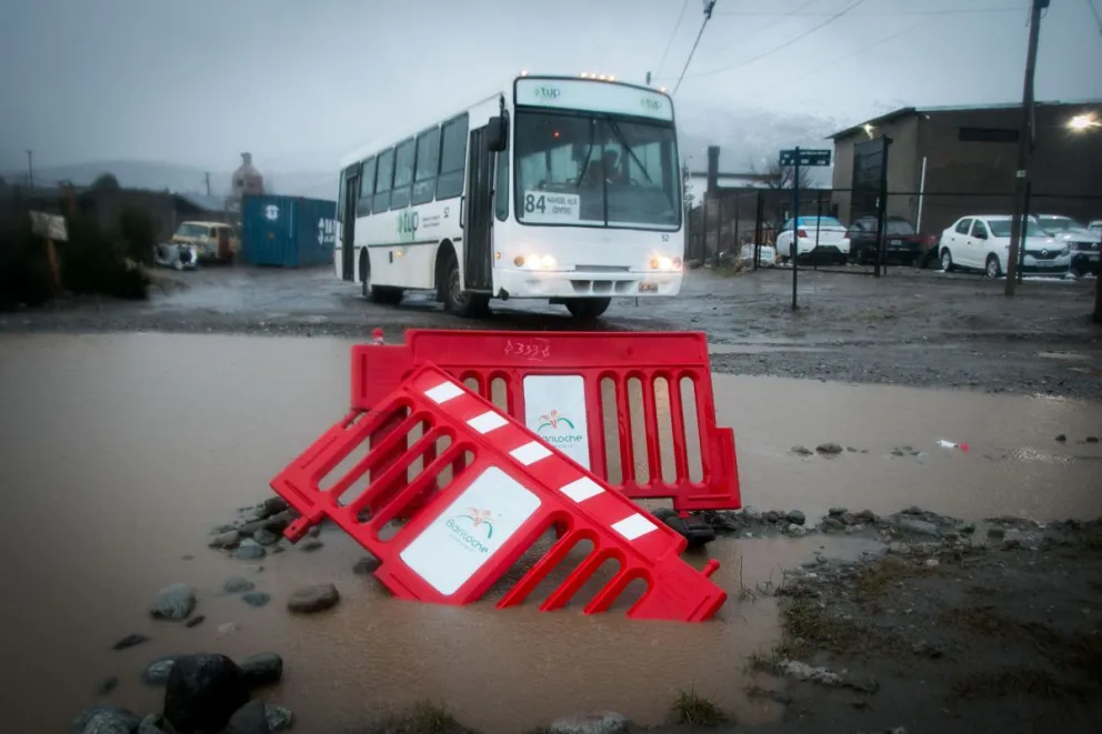 Temporal en Bariloche: "Hubo varias familias inundadas pero ninguna necesitó ser evacuada”