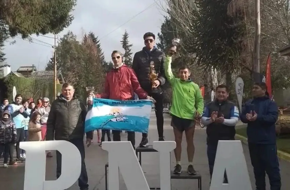 Gran convocatoria y podios barilochenses en La Angostura