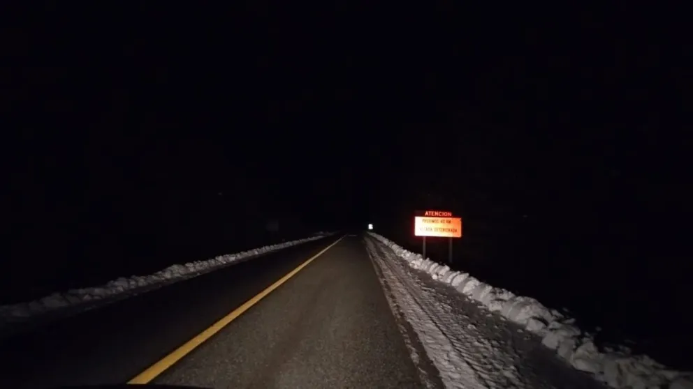 Precaución en Ruta 40 Sur por sectores con humedad y bancos de niebla 
