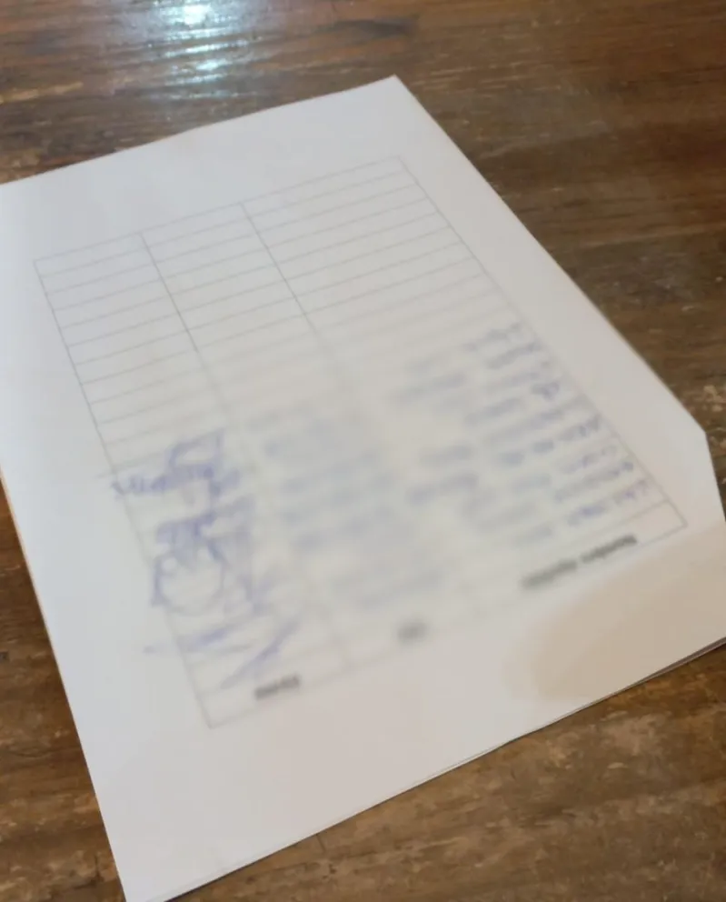 Vecinos que utilizan la línea 21 juntan firmas para quejarse del mal servicio del transporte público