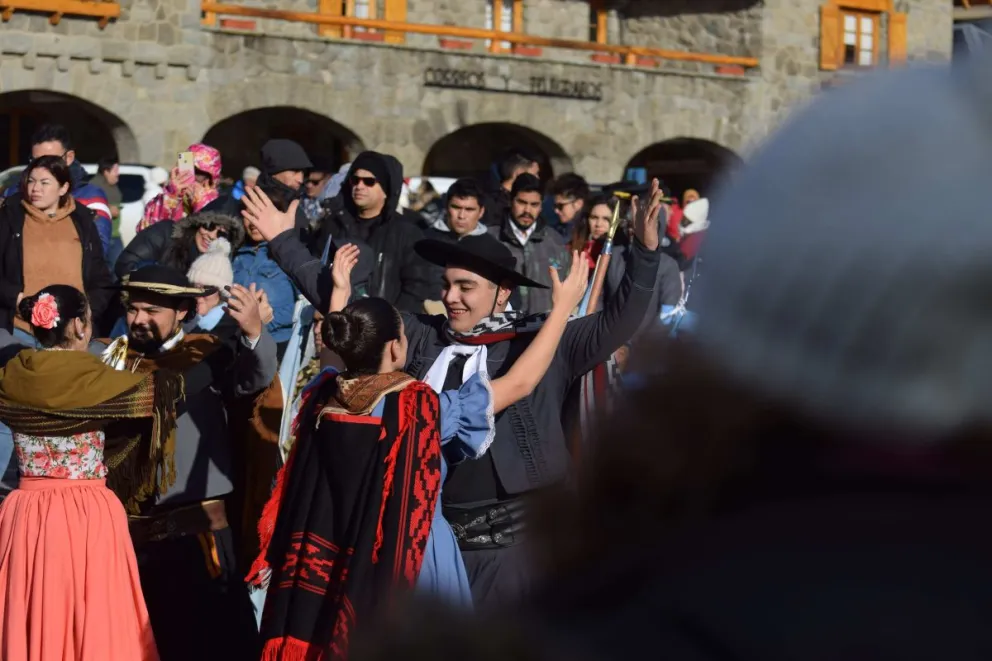 En fotos, la celebración en Bariloche por el Día de la Independencia