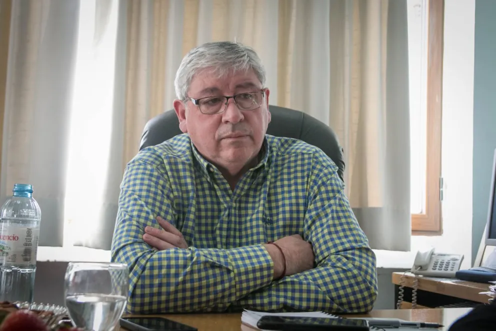 Cortés denuncia que Gennuso le deja al municipio una millonaria deuda