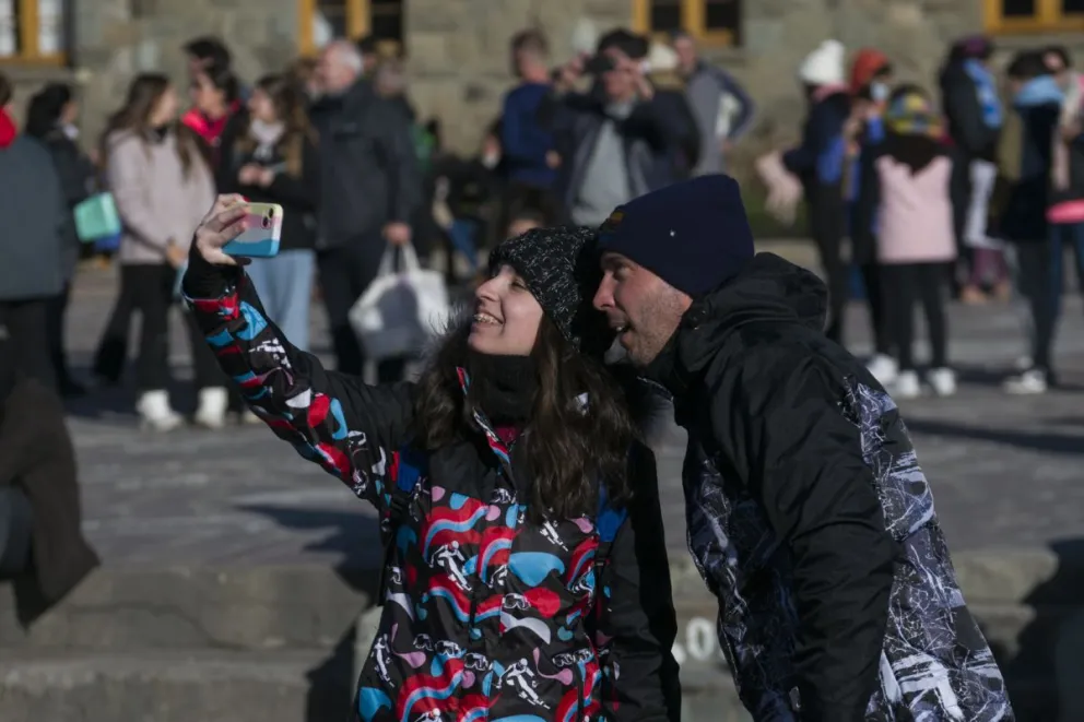 Miles de uruguayos eligen Bariloche para sus vacaciones de invierno