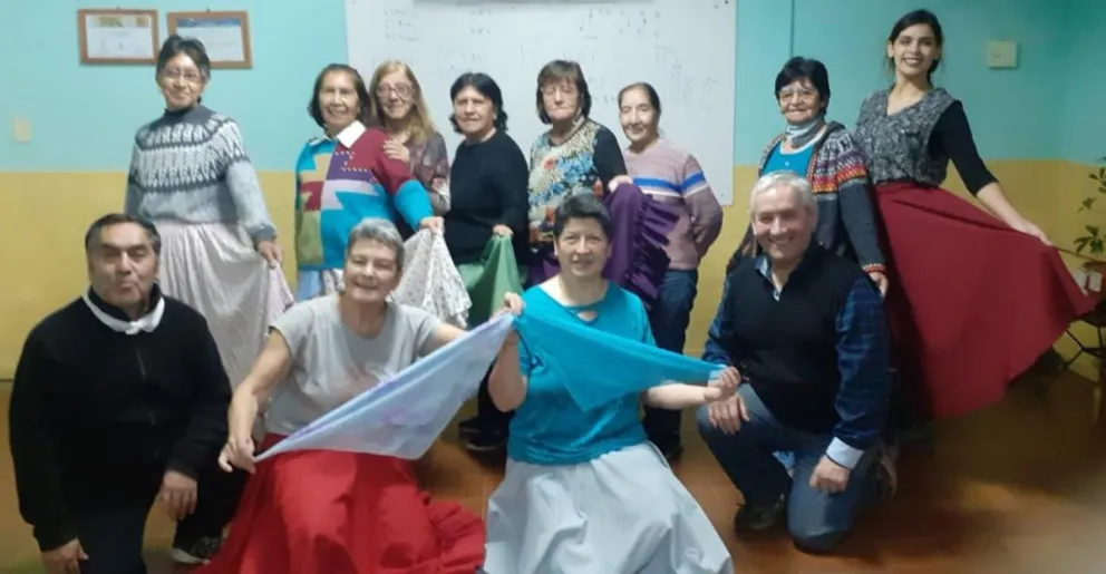 Un grupo de adultos mayores sueña con ir al Cosquín- Abuelazo 2023