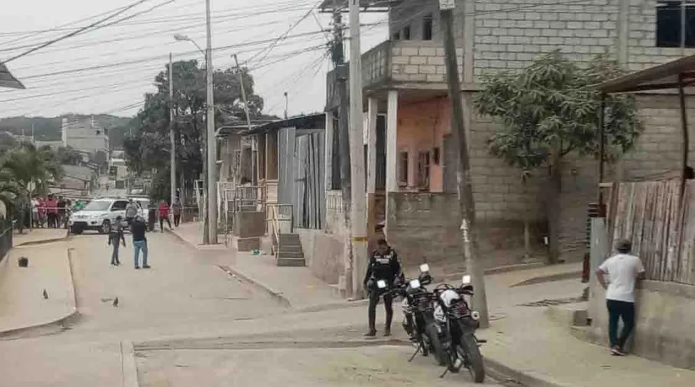 Ecuador: dos tiroteos dejaron al menos diez muertos y otras diez personas heridas