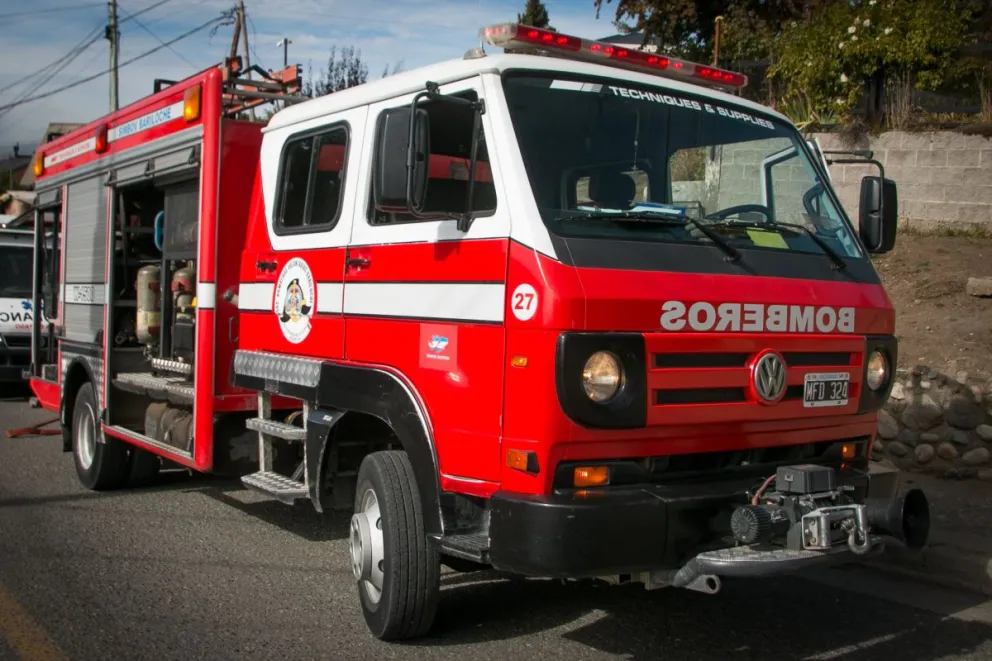 Extraño hecho en Bariloche: Discutían borrachos y se arrojaron por la pared de una cantera