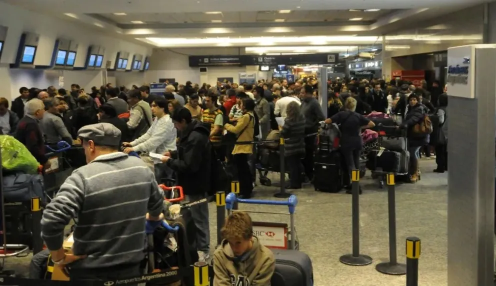 Se levantó el paro en Aeroparque: miles de pasajeros se vieron afectados