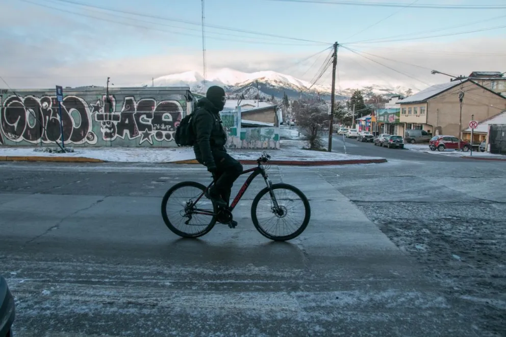 El frío extremo dará una tregua a la ciudad ya que, el jueves se estima una temperatura máxima de 11 ° y una mínima de 3 °. Foto: Facundo Pardo