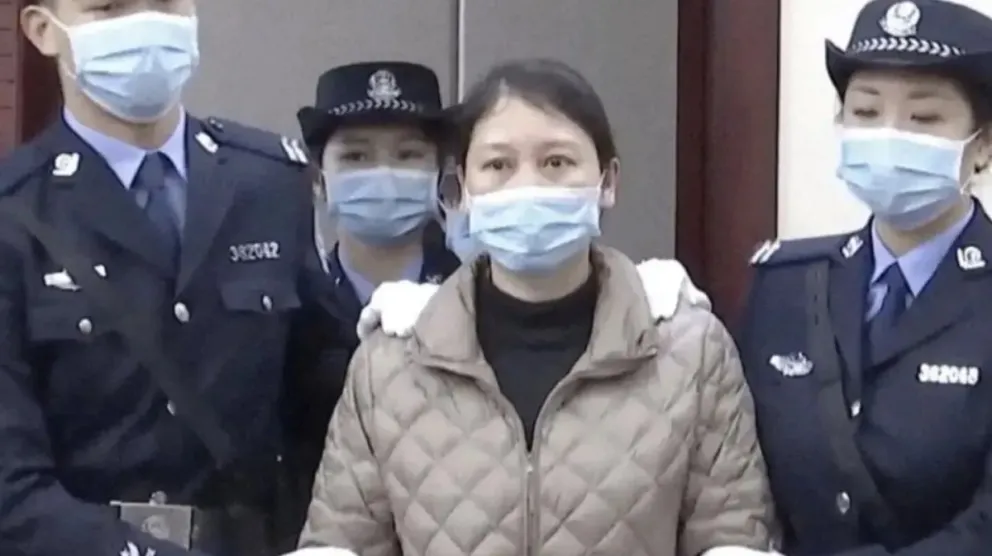 China: ejecutaron a una maestra que envenenó a 25 chicos para vengarse de un colega