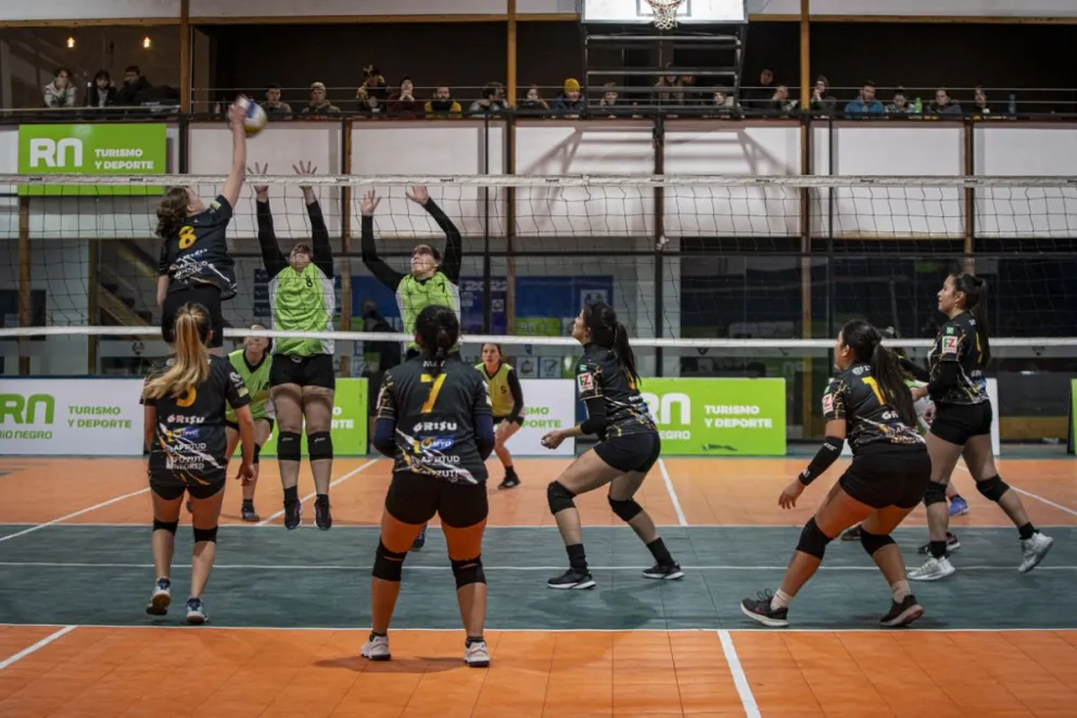 San Patricio ganó el playoff y La Giralda y Estepa permanecieron en la A