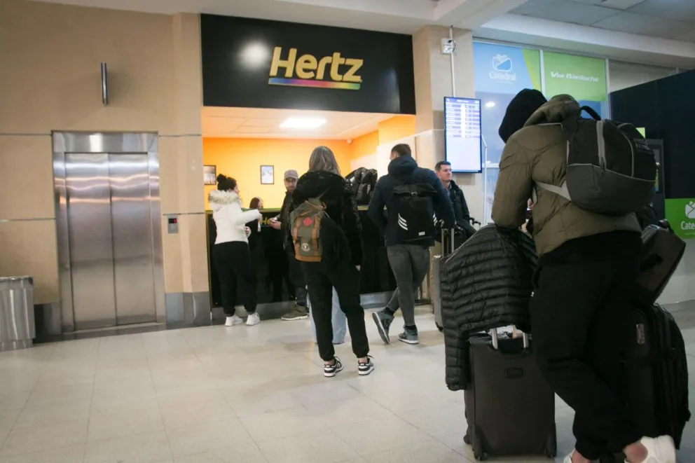 Se levantó el paro de pilotos y los vuelos funcionarán con normalidad en Semana Santa