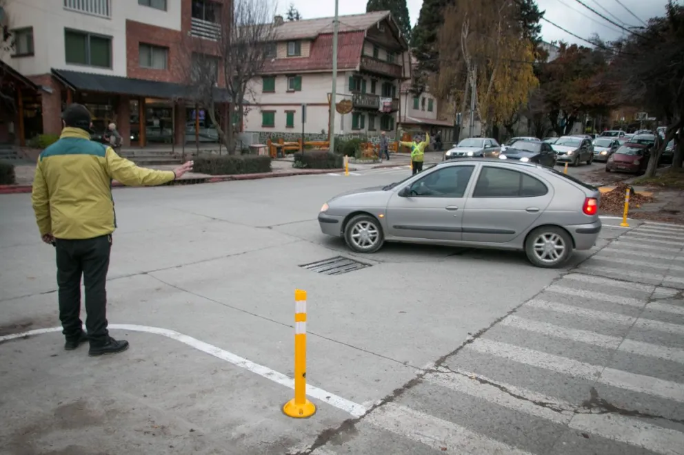 Una vez más quedó en evidencia la irresponsabilidad al volante. Foto de archivo de facundo Pardo.