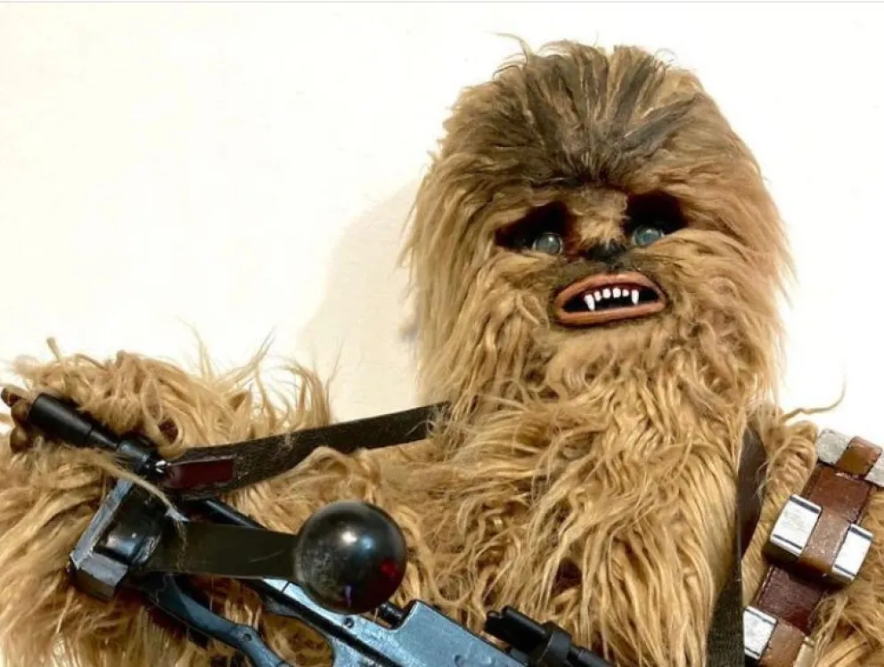 Figuras de Star Wars hechas con muñecos de bebés