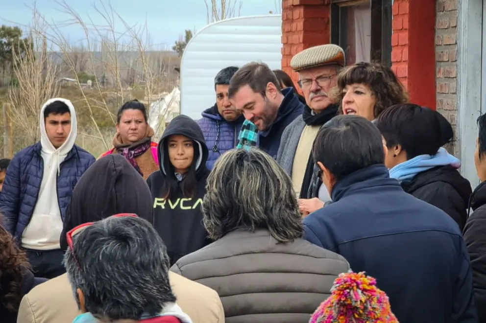 Di Giacomo con la militancia e instituciones del Alto Valle