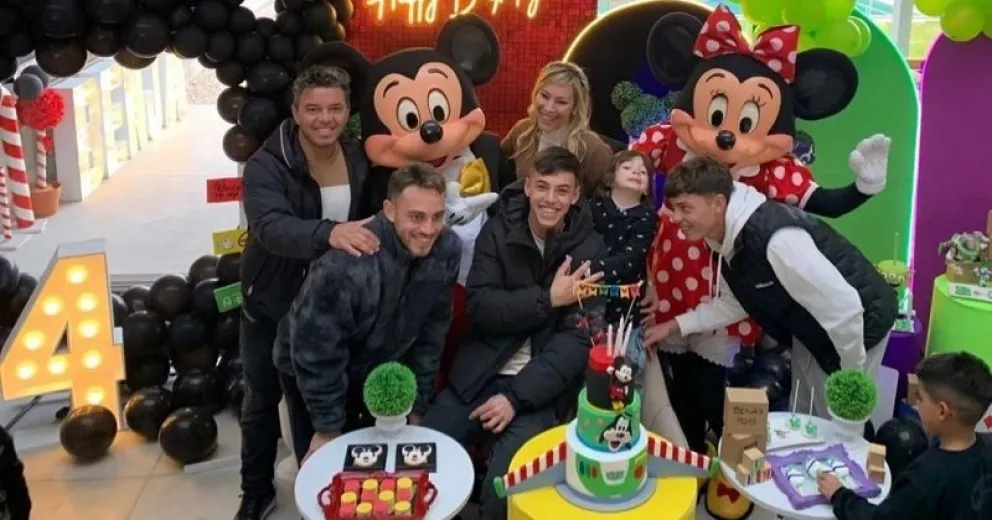Las fotos del cumpleaños de Benjamín, el hijo más chico de Marcelo Gallardo, con temática Disney