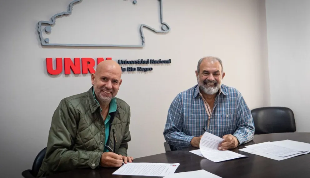 Se firmó un acuerdo que da vida al Laboratorio de Periodismo Patagónico