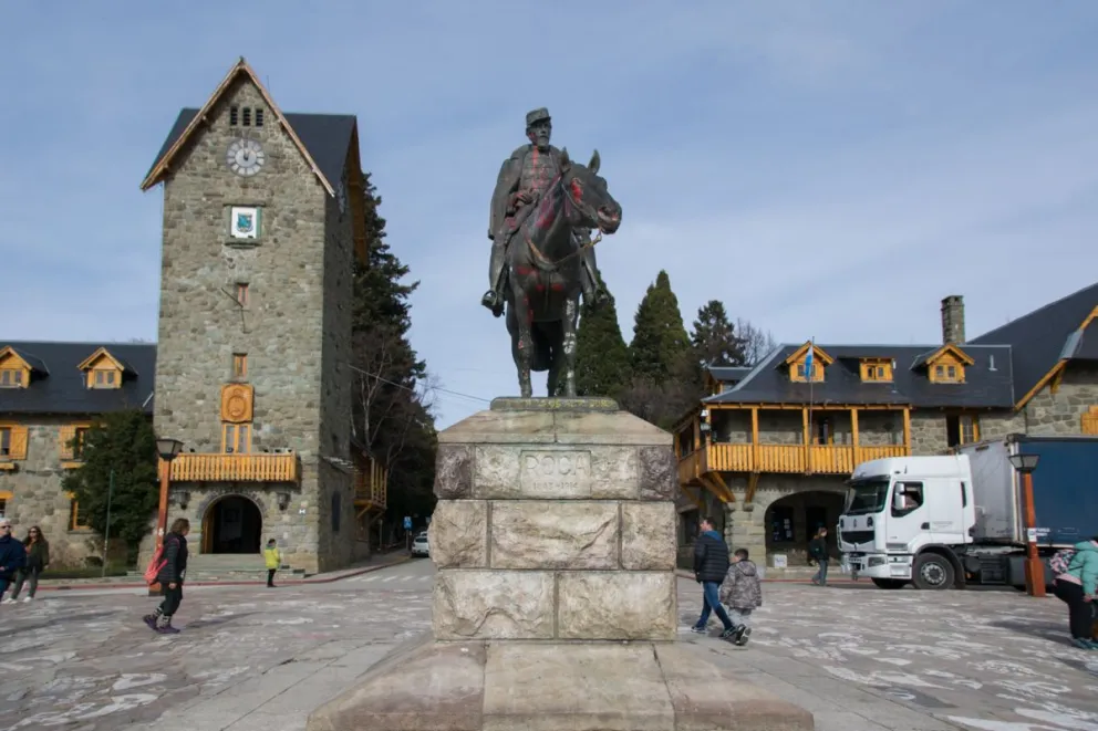¿En qué medida judicial piensan para resguardar el monumento a Roca?
