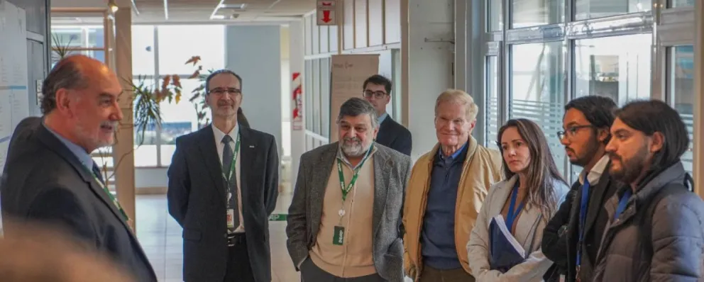 El administrador general de la NASA visitó INVAP