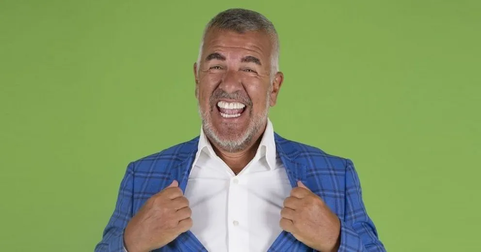 La tremenda terraza donde toma sol Dady Brieva en Puerto Madero