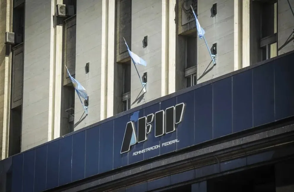 Caída de la recaudación fiscal en julio afecta la economía nacional