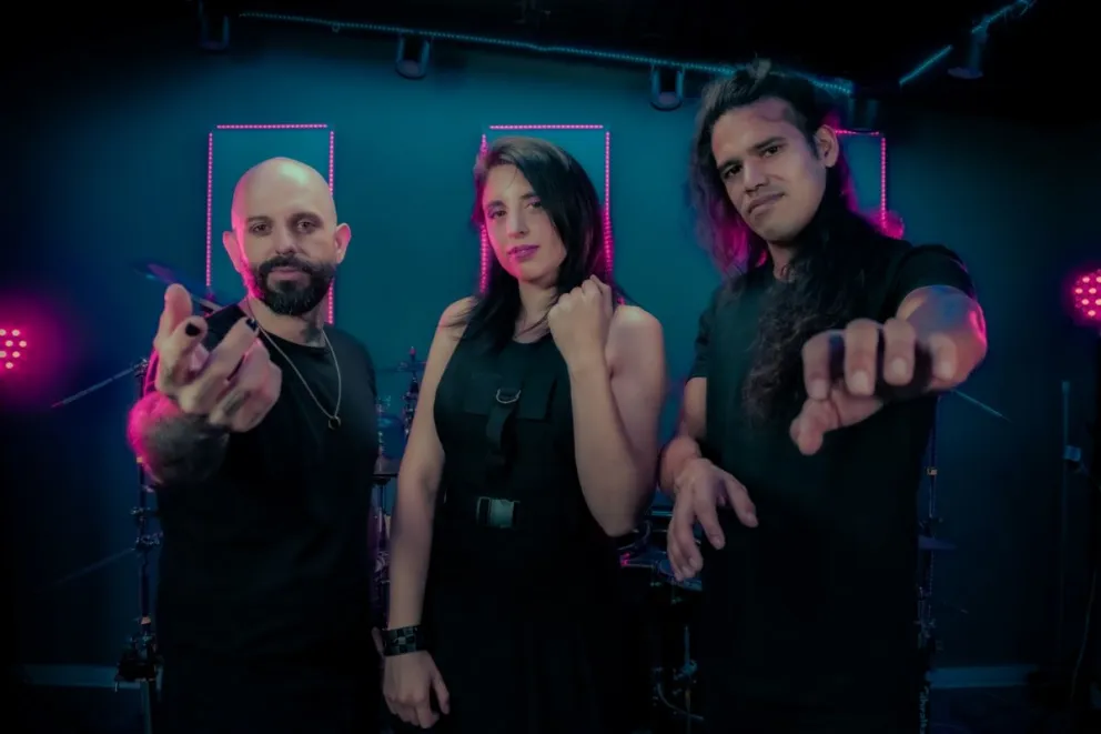 Rock con pinceladas de anime heavy
