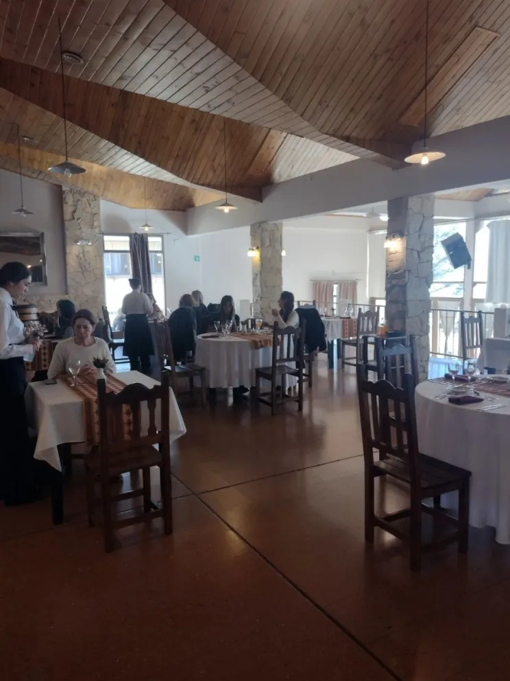 Reabre el restaurante de la Escuela de Hotelería y Gastronomía