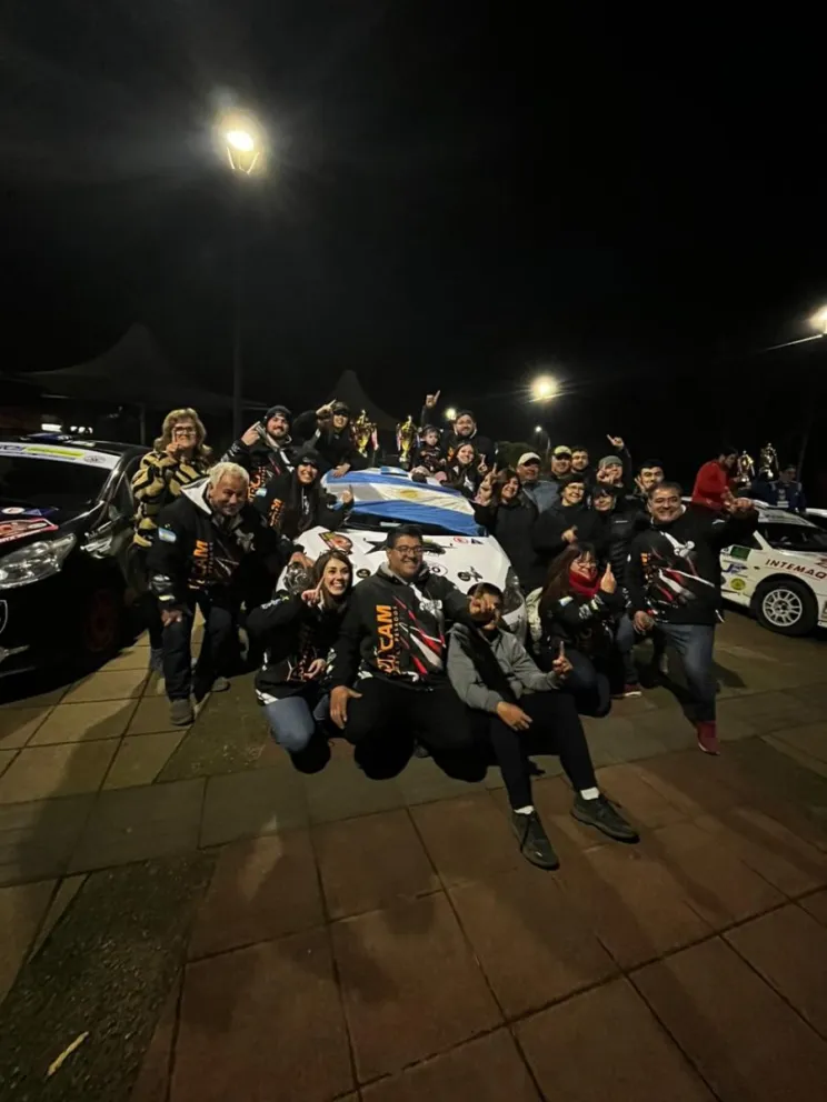 Los Bastidas se quedaron con la general del rally en Chile