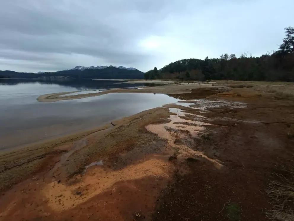 Contaminación del Nahuel Huapi y una laguna en Villa La Angostura
