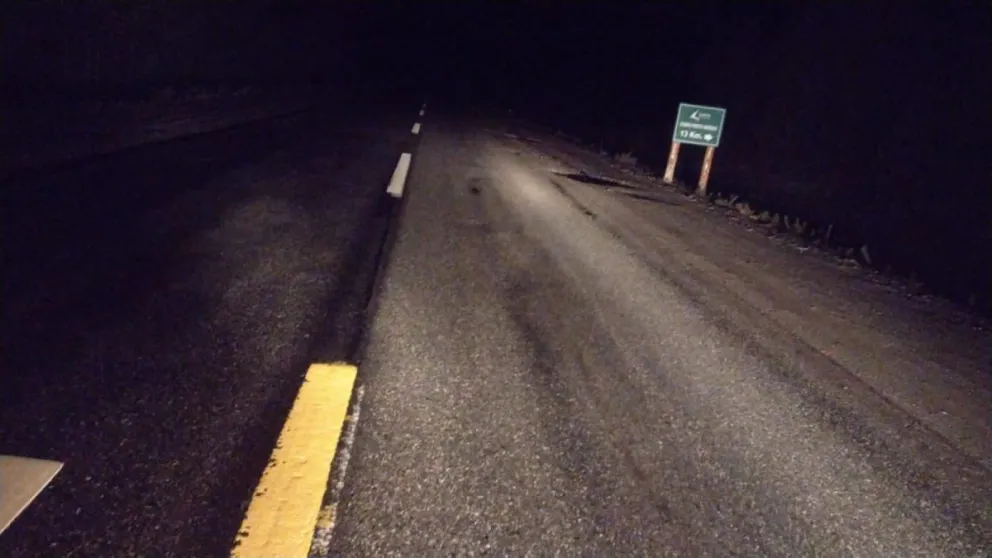 Las rutas que conectan Bariloche mantienen las mismas condiciones por las intensas lluvias