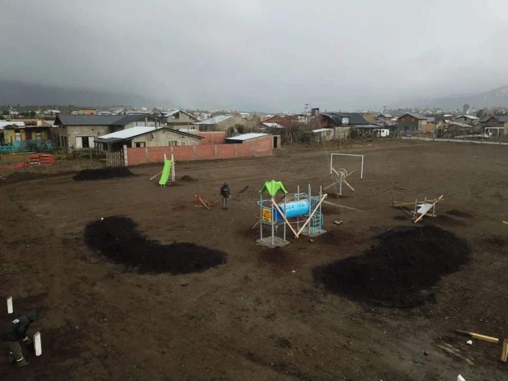 Pronto será inaugurada la segunda plaza del barrio Nuestras Malvinas