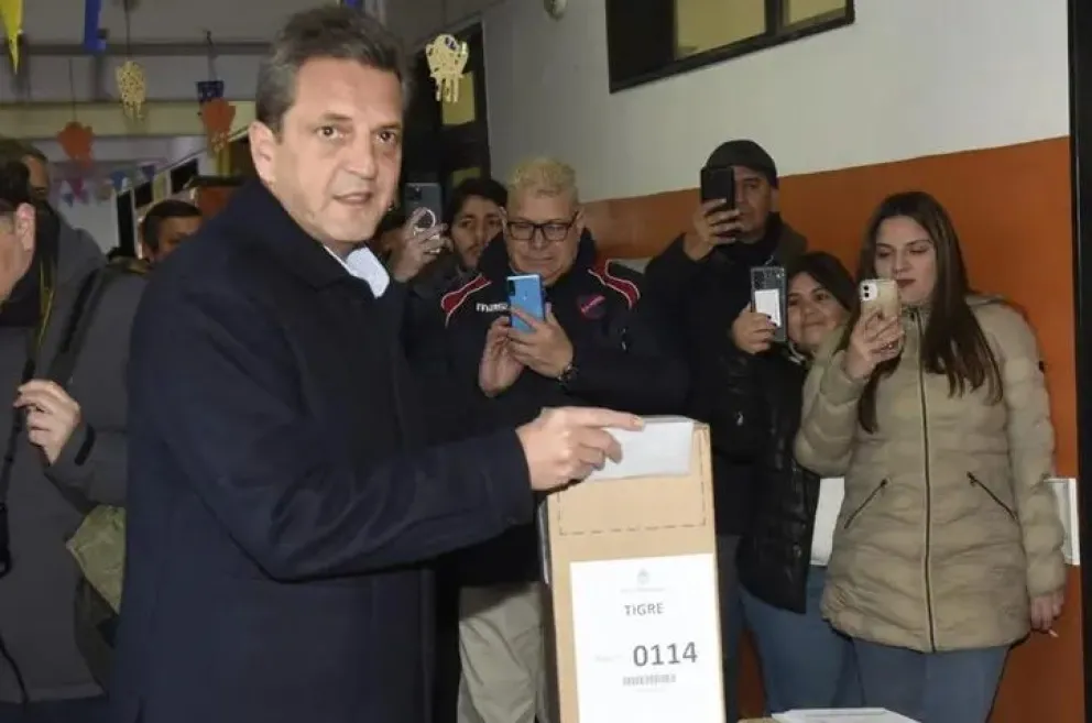 Un campeón del mundo acompañó a votar a Sergio Massa: de quién se trata