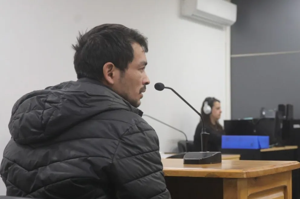 Imputaron por doble tentativa de homicidio al hombre que apuñaló a dos jóvenes