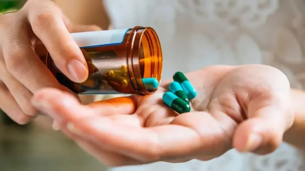 ANMAT prohíbió una serie de suplementos dietarios por irregularidades 