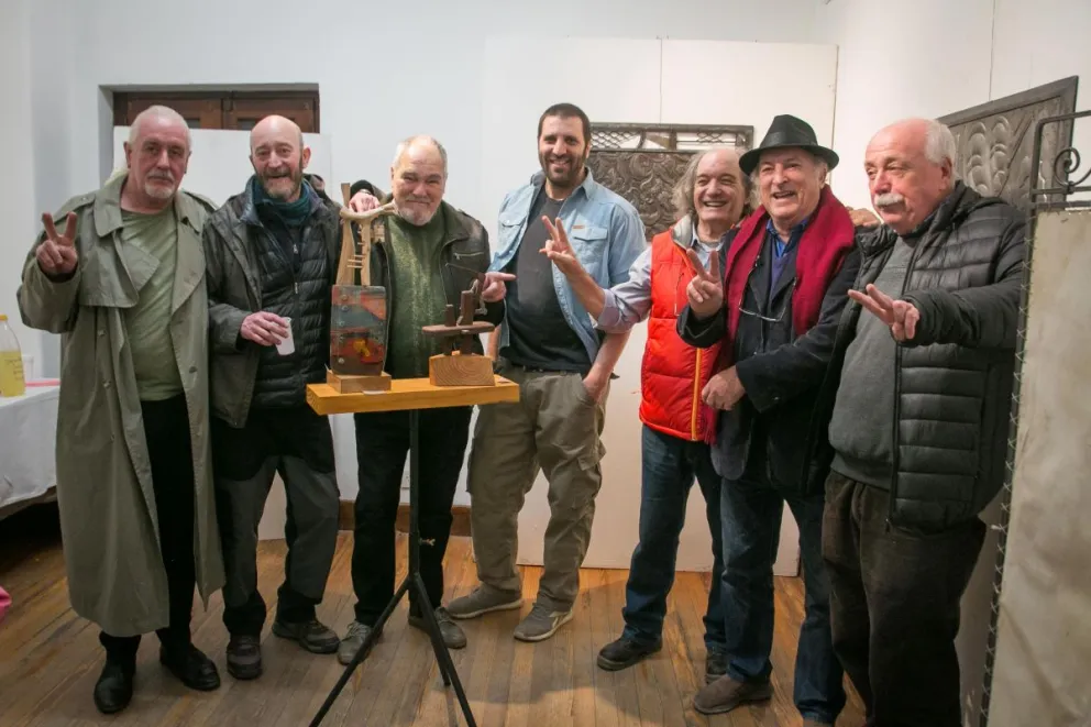 “Tratamos de volver a la tertulia para juntarnos y polemizar”