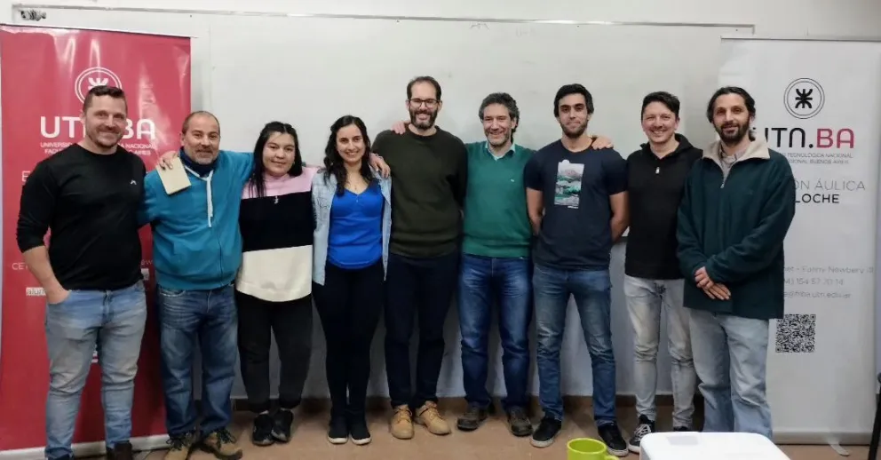 Egresaron tres estudiantes de la UTN