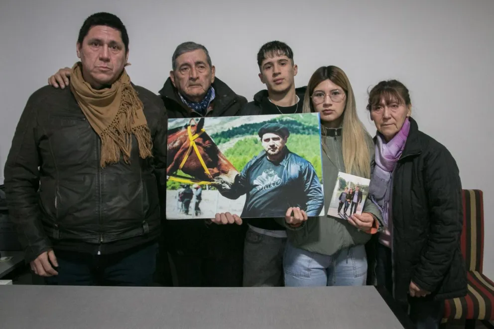 Una familia clama por justicia y asegura no tener dudas acerca de quién es el culpable