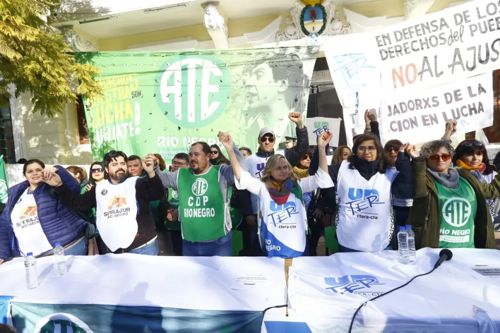 El Frente Sindical emplaza al gobierno de Río Negro
