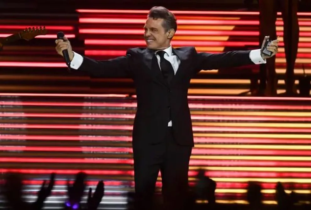 Preocupación por la salud de Luis Miguel tras ser internado en Chile